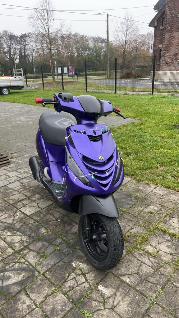 Piaggio zip, Fietsen en Brommers, Scooters | Piaggio, Zip, Ophalen of Verzenden