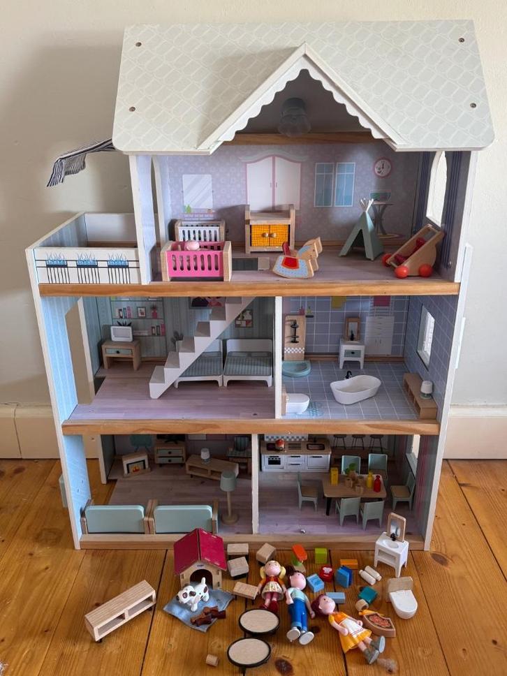 Poppenhuis, Kinderen en Baby's, Speelgoed | Poppenhuizen, Gebruikt, Poppenhuis, Ophalen