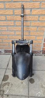 Voorvork 50cc scooter met spatbord, Fietsen en Brommers, Brommeronderdelen | Algemeen, Ophalen of Verzenden, Zo goed als nieuw