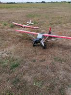 Husky van Arrows, Hobby en Vrije tijd, Modelbouw | Radiografisch | Vliegtuigen, Ophalen, Zo goed als nieuw, Elektro, RTF (Ready to Fly)