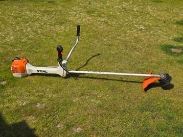 STIHL FS410C bosmaaier met harnas beschikbaar voor biedingen
