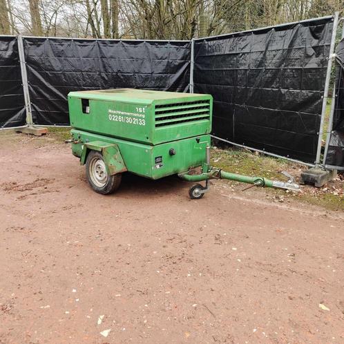 Mobiele compressor, Doe-het-zelf en Bouw, Compressors, Gebruikt, 10 bar of meer, 100 liter of meer, Geluidgedempt, Mobiel, Ophalen