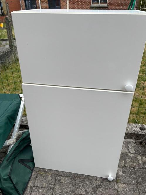 3 Kleine en 3 grote kasten om omhoog te hangen met planken, Huis en Inrichting, Kasten | Wandmeubels, Zo goed als nieuw, Met plank(en)