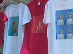 Hallo ik ben opzoek naar pommelien thijs merchandise, Kleding | Dames, T-shirts, Verzenden, Maat 36 (S), Korte mouw