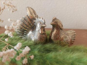 Antiek stel dierfiguur haan en kip vintage decoratie beschikbaar voor biedingen
