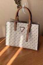 handtasen dames  2 merk Guess - 1 zonder merk, Handtassen en Accessoires, Tassen | Damestassen, Ophalen of Verzenden, Zo goed als nieuw