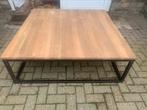 Salontafel met eiken blad 130 cm x 130 cm, Huis en Inrichting, Tafels | Salontafels, Ophalen, Zo goed als nieuw
