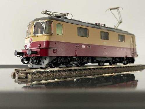 TRIX 22744 - SBB-CFF - Re 4/4'' TEE - 2 RAILS - ANALOGI+NEM, Hobby & Loisirs créatifs, Trains miniatures | HO, Neuf, Locomotive