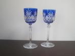 lot 2 magnifiques verres en cristal taillé de couleur bleue, Enlèvement ou Envoi