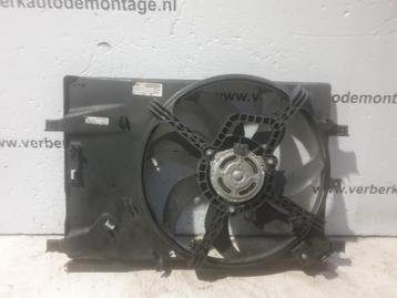 KOELVENTILATORMOTOR Opel Corsa D (55.702.179) beschikbaar voor biedingen