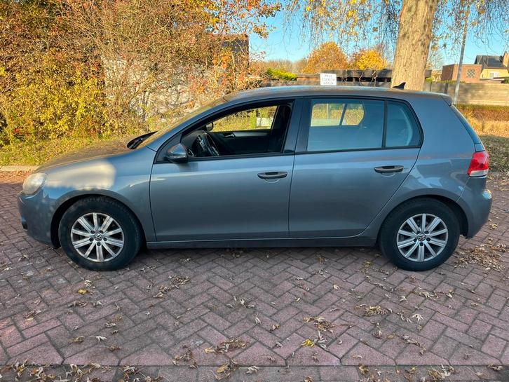 Vw golf 1.2 benzine 82000 km 09/2012 euro5, Auto's, Volkswagen, Particulier, Te koop, Golf, ABS, Airbags, Airconditioning, Boordcomputer