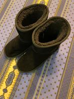 Botte fourrée peu portée 35, Enfants & Bébés, Comme neuf, Fille, Bottes, Sans marque