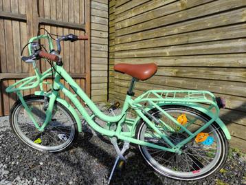 kinderfiets beschikbaar voor biedingen
