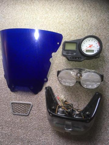 Yamaha R6 scherm/teller/achterlicht beschikbaar voor biedingen