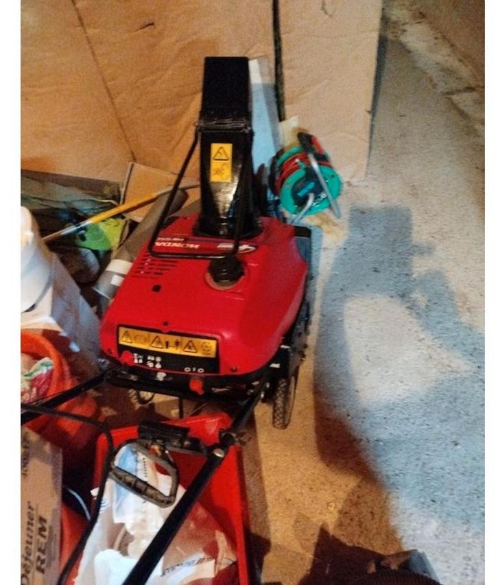 Fraise à neige Honda, Doe-het-zelf en Bouw, Reinigingsmachines, Zo goed als nieuw, Ophalen