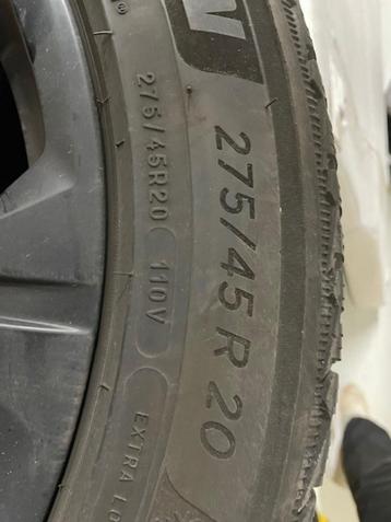 auto banden beschikbaar voor biedingen