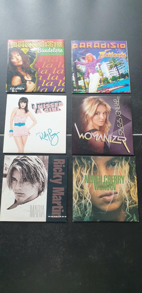 Lot 11: CD Singles — Internationale hits, Cd's en Dvd's, Cd Singles, Gebruikt, Pop, 6 singles of meer, Ophalen of Verzenden