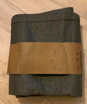 Ademend grondzeil 2,5 x 3 meter beschikbaar voor biedingen