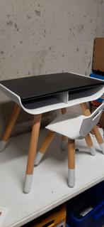Kindertafel en kinderstoel, Kinderen en Baby's, Kinderkamer | Tafels en Stoelen, Ophalen, Zo goed als nieuw, Tafel(s) en Stoel(en)