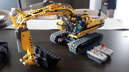 Lego technic 8043 graafmachine, Kinderen en Baby's, Speelgoed | Duplo en Lego, Zo goed als nieuw, Lego, Ophalen of Verzenden