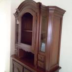 Buffetkast. Gratis. Moet dringend weg of voor containerpark, Ophalen