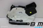 Portierslot linksachter VW Passat B8 Variant 5E0839015, Auto-onderdelen, Interieur en Bekleding, Gebruikt