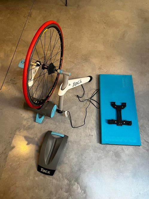 Tacx Vortex smart rollentrainer, Sport en Fitness, Wielrennen, Zo goed als nieuw, Schoenen, Ophalen
