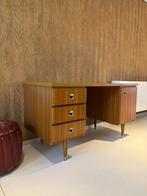 Vintage bureau, Huis en Inrichting, Bureaus, Ophalen, Gebruikt, Bureau