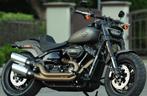 HARLEY DAVIDSON FAT BOB 2018 ORGINELE UITLAAT, Ophalen of Verzenden, Nieuw