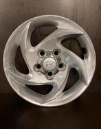 1 originele Hyundai journey 15" wieldop, Ophalen of Verzenden, Gebruikt