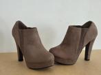 Dames pumps, Kleding | Dames, Ophalen of Verzenden, Nieuw, Pumps