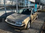 Volkswagen golf 4 benzine AUTOMAAT trekhaak, Auto's, Stof, Zwart, Beige, Bedrijf