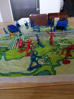 Figuurtjesset leger en politie, Ophalen