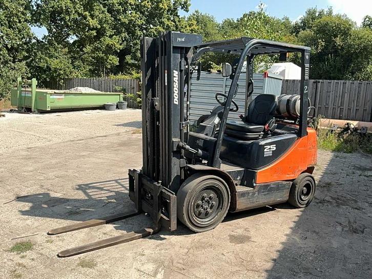 2015 Doosan LP / G25E-5 Vorkheftruck, Zakelijke goederen, Machines en Bouw | Heftrucks en Intern transport, Heftruck, Overige aandrijving