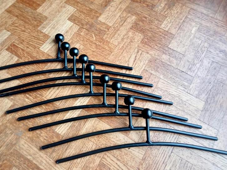 Cintres en métal 9 pièces, Vêtements | Femmes, Cintres, Utilisé, Enlèvement ou Envoi