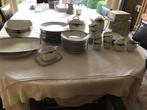 compleet servies ESCHENBACH - 12p + extra nieuwe borden, Huis en Inrichting, Keuken | Servies, Ophalen, Zo goed als nieuw, Porselein