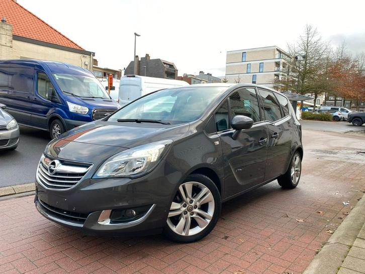 Opel Meriva Cosmo Automaat 1.4i Turbo Benzine/2016/64000.km, Auto's, Opel, Bedrijf, Te koop, Meriva, ABS, Achteruitrijcamera, Adaptieve lichten