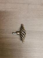 Deurknoppen keuken, Ophalen