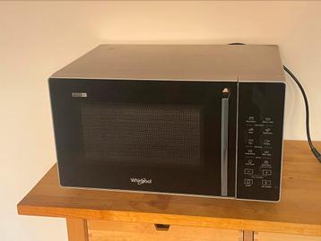 Whirlpool Microgolfoven beschikbaar voor biedingen