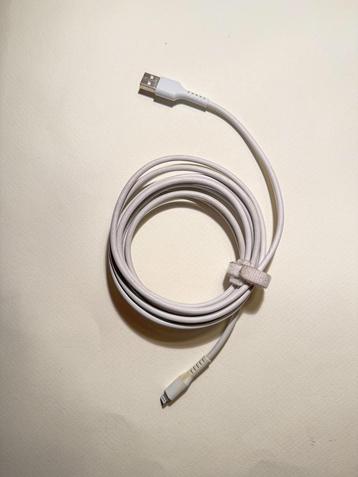 2m iphone kabel lightning beschikbaar voor biedingen