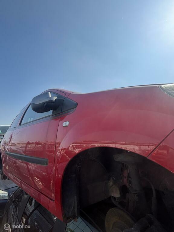 Voorscherm rechts Renault Twingo II ('07-'14), Auto-onderdelen, Carrosserie, Renault, Gebruikt, Ophalen of Verzenden