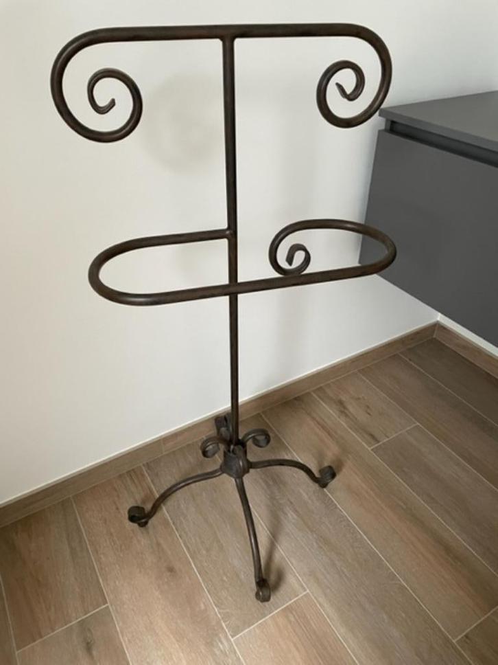 NIEUW *** HANDDOEKEN DRAGER voor badkamer, Maison & Meubles, Salle de bain | Linge de bain & Accessoires, Neuf, Serviette, Enlèvement