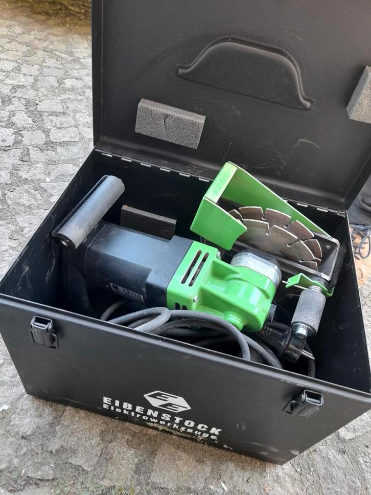 Nieuw sleuvenmachine, Doe-het-zelf en Bouw, Gereedschap | Slijpmachines, Zo goed als nieuw, Ophalen of Verzenden