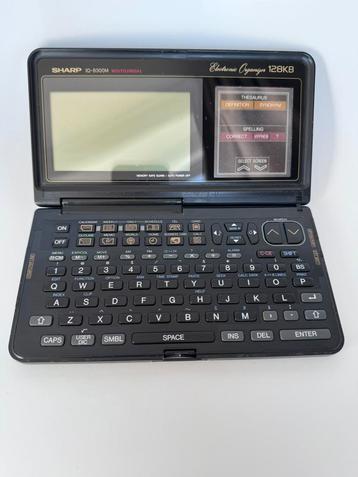 Vintage Sharp zakcomputer Electronic organizer 128k beschikbaar voor biedingen