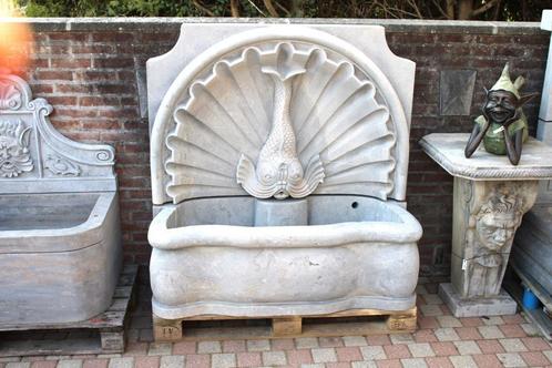 blauwe stenen fontein met visfronton. fantastisch!, Tuin en Terras, Waterpartijen en Fonteinen, Nieuw, Fontein, Hardsteen, Ophalen