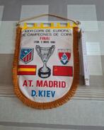 Finale vaandel Atlético Madrid vs. Dynamo Kiev, Verzamelen, Sportartikelen en Voetbal, Ophalen of Verzenden, Zo goed als nieuw