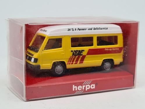 Autobus Mercedes Benz 100 passagers ADAC - Herpa 1/87, Hobby & Loisirs créatifs, Voitures miniatures | 1:87, Comme neuf, Voiture