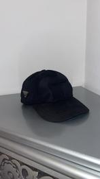 Zwarte prada pet, Ophalen, Zo goed als nieuw, Pet