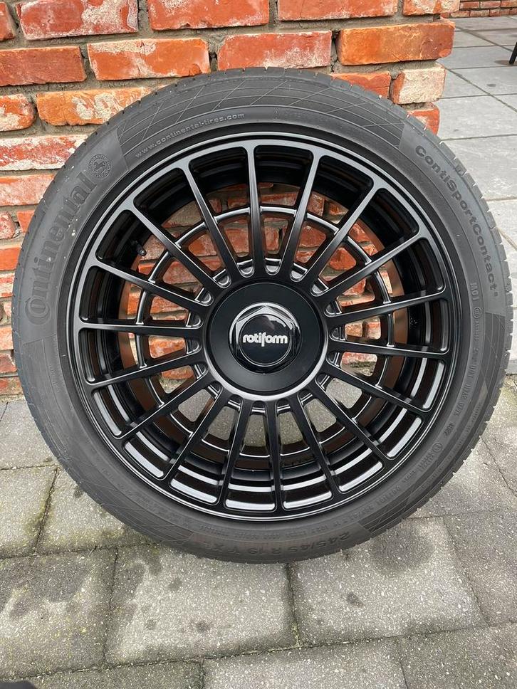 Rotiform 19 inch multisteek, Auto-onderdelen, Banden en Velgen, 19 inch, Ophalen