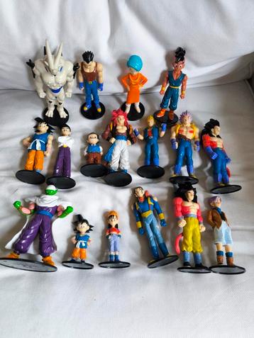 Set van 16 Dragon Ball Z DBZ 1996 figuren